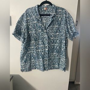 Anthropologie button up top